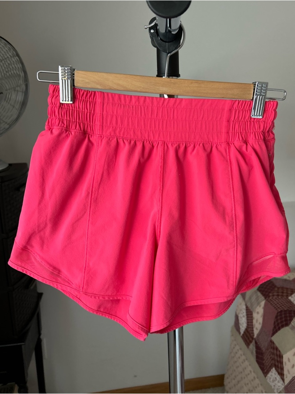 Lululemon Hotty Hot Shorts 4